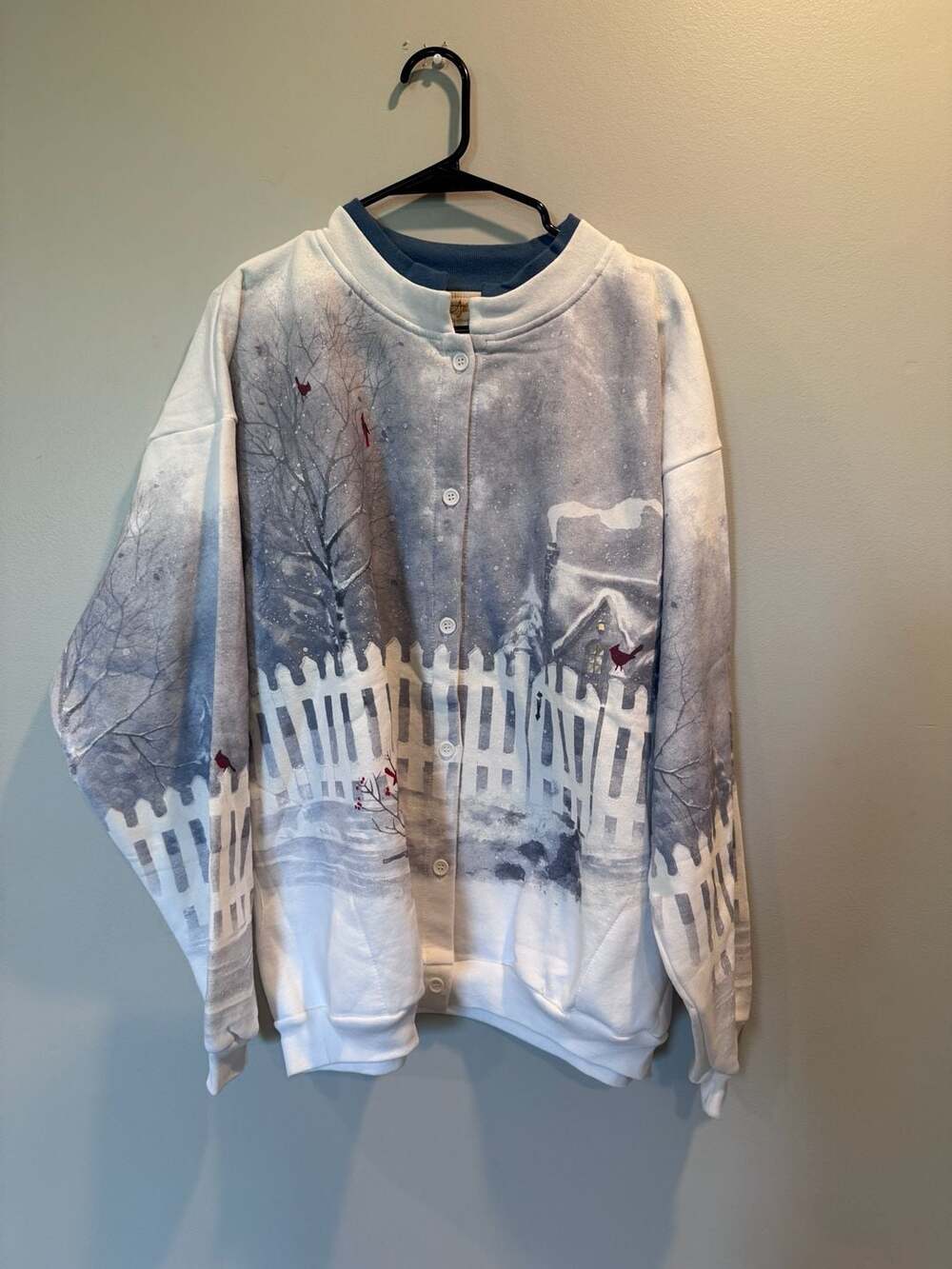 Cabela's Artisans Winter Snowy Forest Scene Cardinal Button-Front Sweatshirt